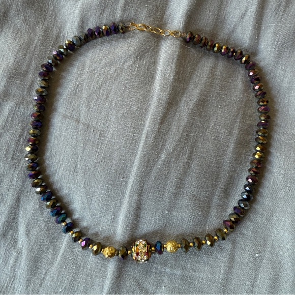 Aurora Borealis Iridescent and gold Vintage Bead Necklace - Picture 1 of 2